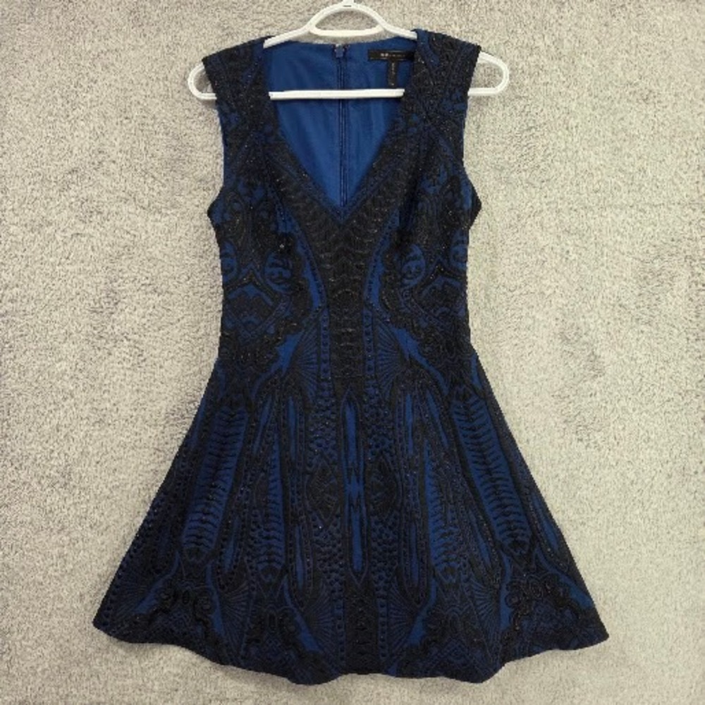 BCBGMAXAZRIA Hannelli Dress Women 2 Royal Blue Black Metallic Jacquard Fit Flare